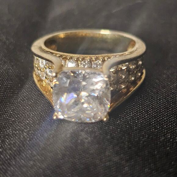 JTV Cushion Cut CZ | Gold Plated Sterling Silver Pavé Band Ring | Size 8 - Picture 3 of 10